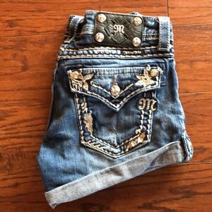 Miss Me shorts size 27